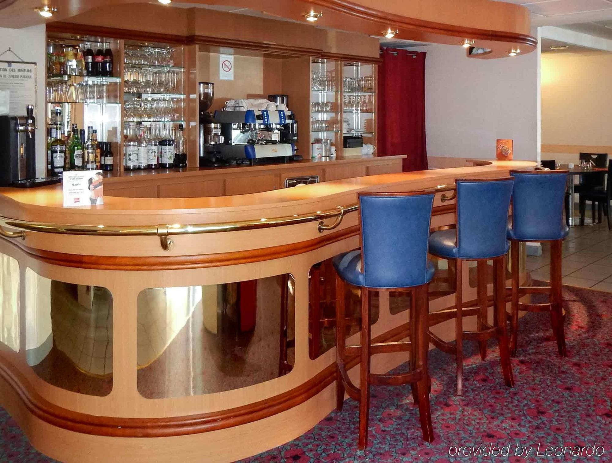 Hotel Ibis Poitiers Beaulieu Esterno foto