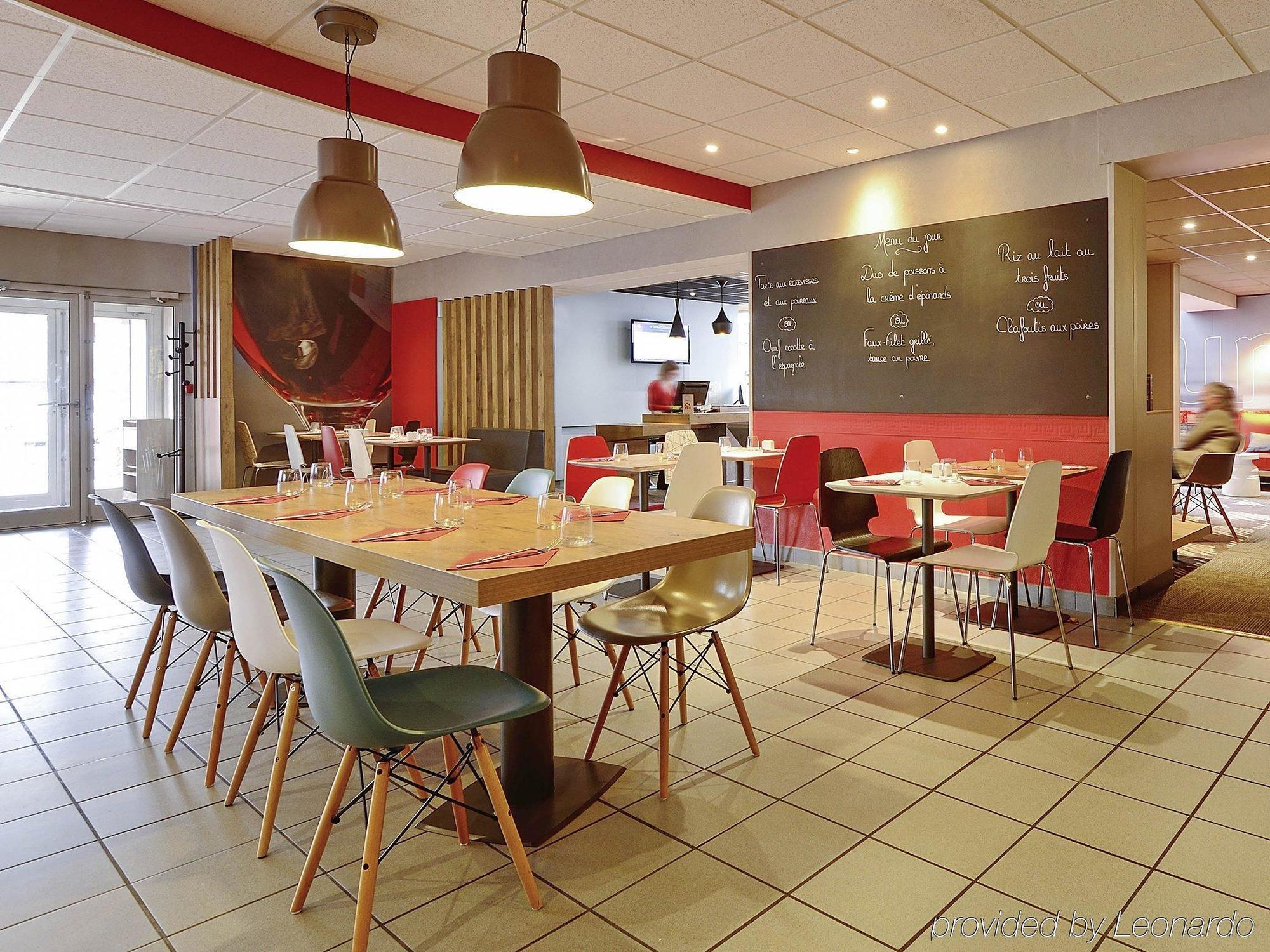 Hotel Ibis Poitiers Beaulieu Esterno foto