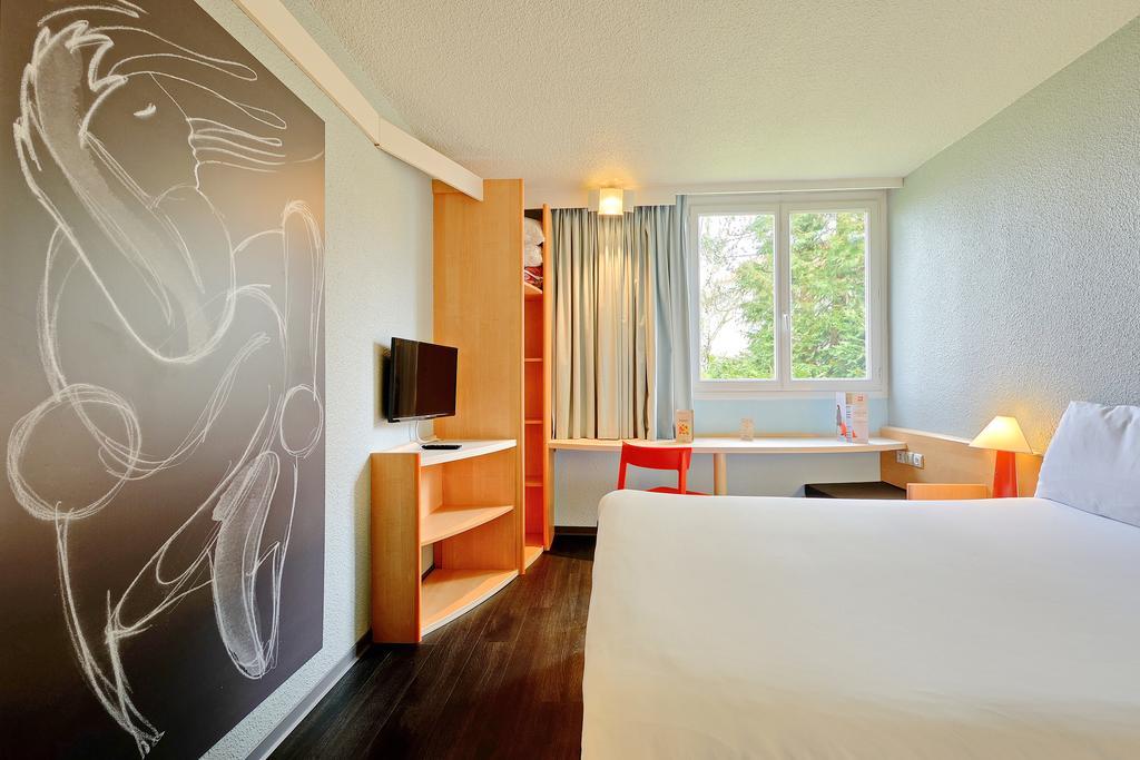 Hotel Ibis Poitiers Beaulieu Camera foto