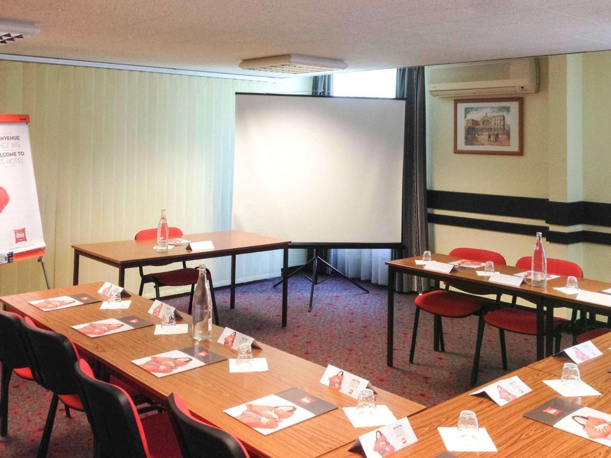 Hotel Ibis Poitiers Beaulieu Esterno foto